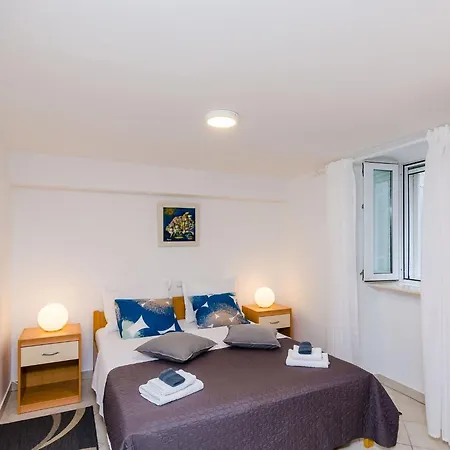 Domix - Two Bedroom *