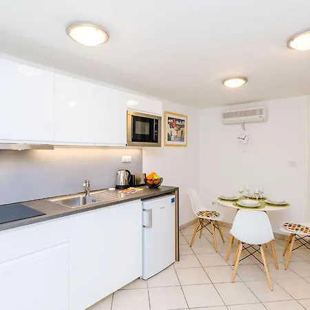 Domix - Two Bedroom *