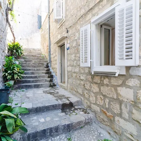 Domix - Two Bedroom *