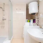 Domix - Two Bedroom Διαμέρισμα