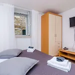Domix - Two Bedroom * Ντουμπρόβνικ