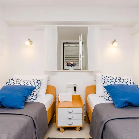 Domix - Two Bedroom דוברובניק